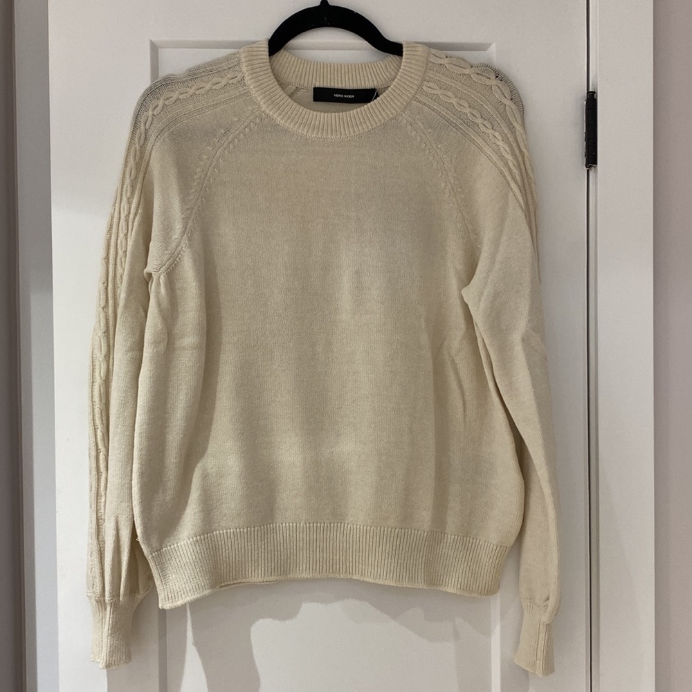 NWT Vero Moda Cream Sweater